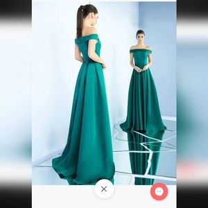 LENA BY Mac Duggal  dress EMERALD